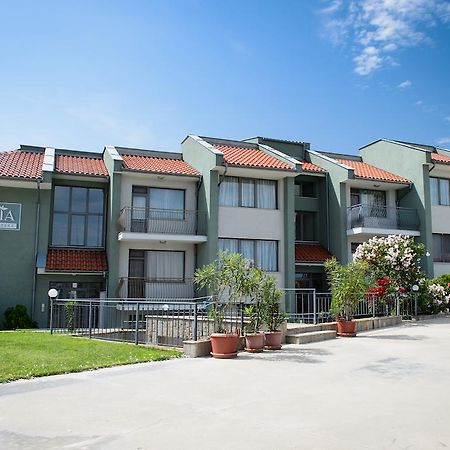 Aparthotel Gardenia Vacation Settlement à Sozopol Extérieur photo